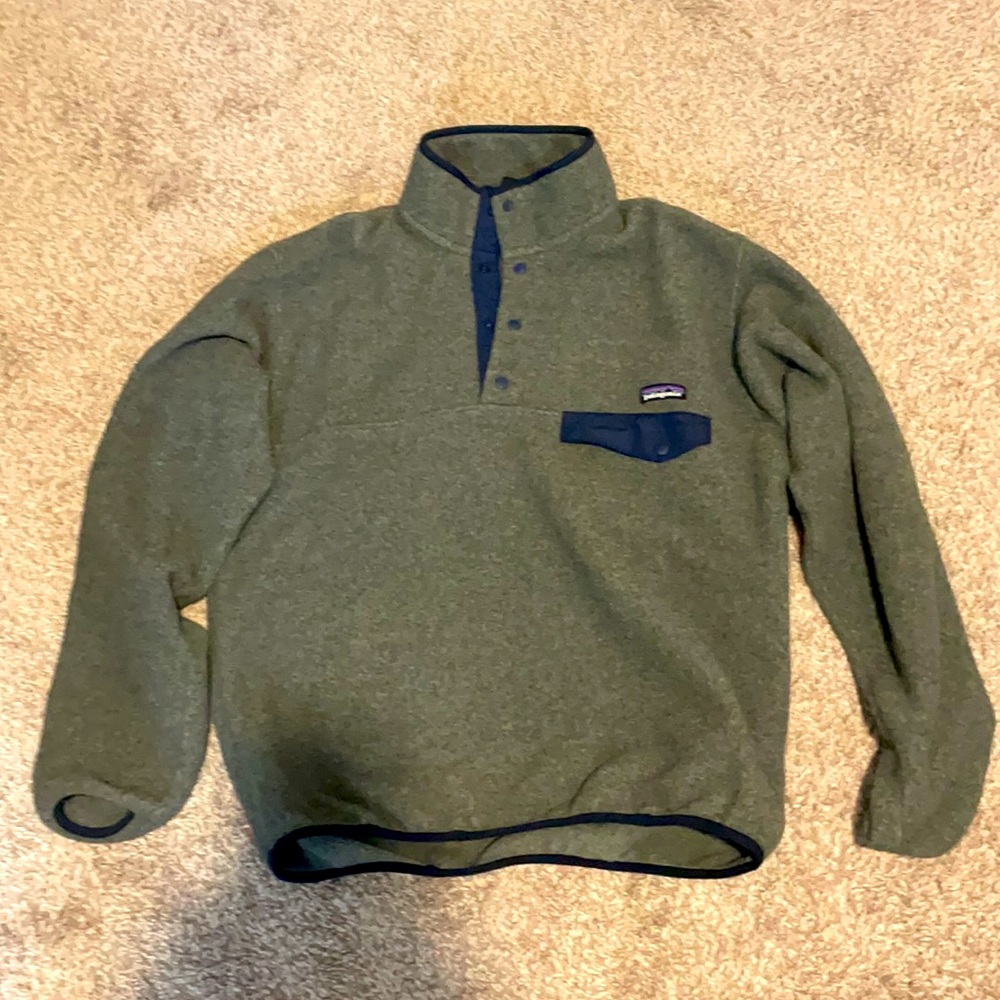 Patagonia Gray/Navy Synchilla Pullover Size Medium